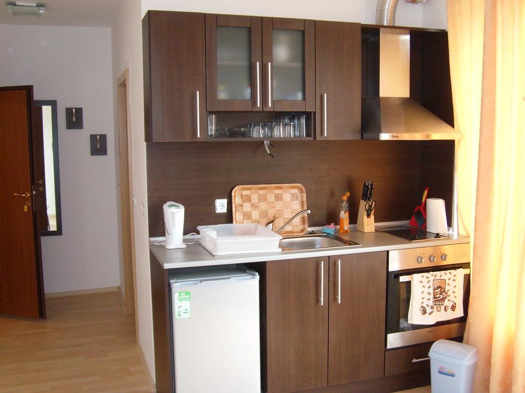 Stella Polaris Apartcomplex Солнечный берег Экстерьер фото