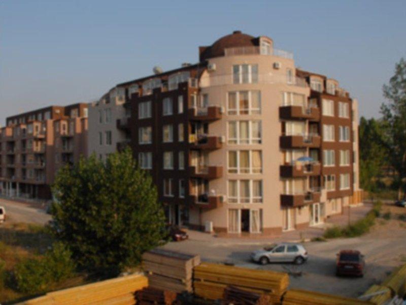 Stella Polaris Apartcomplex Солнечный берег Экстерьер фото